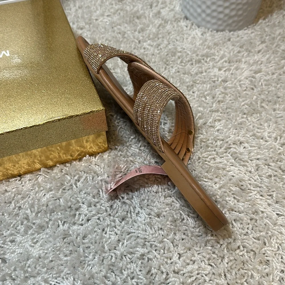 JUICY COUTURE JC-ZISEL  Rhinestone Sandals.